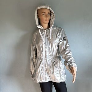 Rain coat - wind breaker Silver